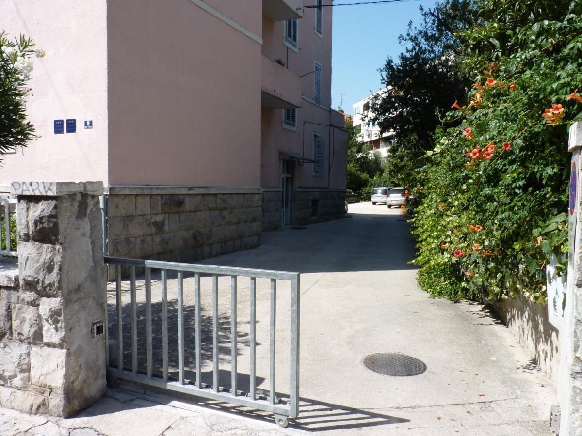 Oko Apartment Split Exterior photo